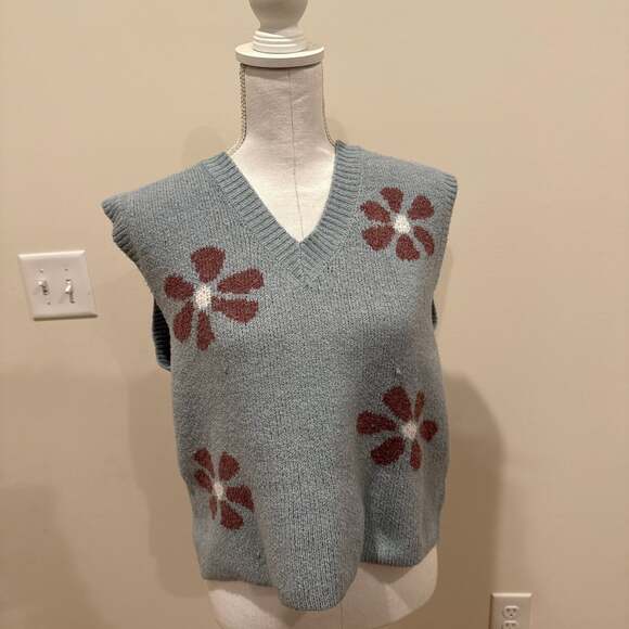 Hippie Rose Sweaters - Hippie Rose Floral Sleeveless Sweater Vest Grey with Blue and Purple Flowers